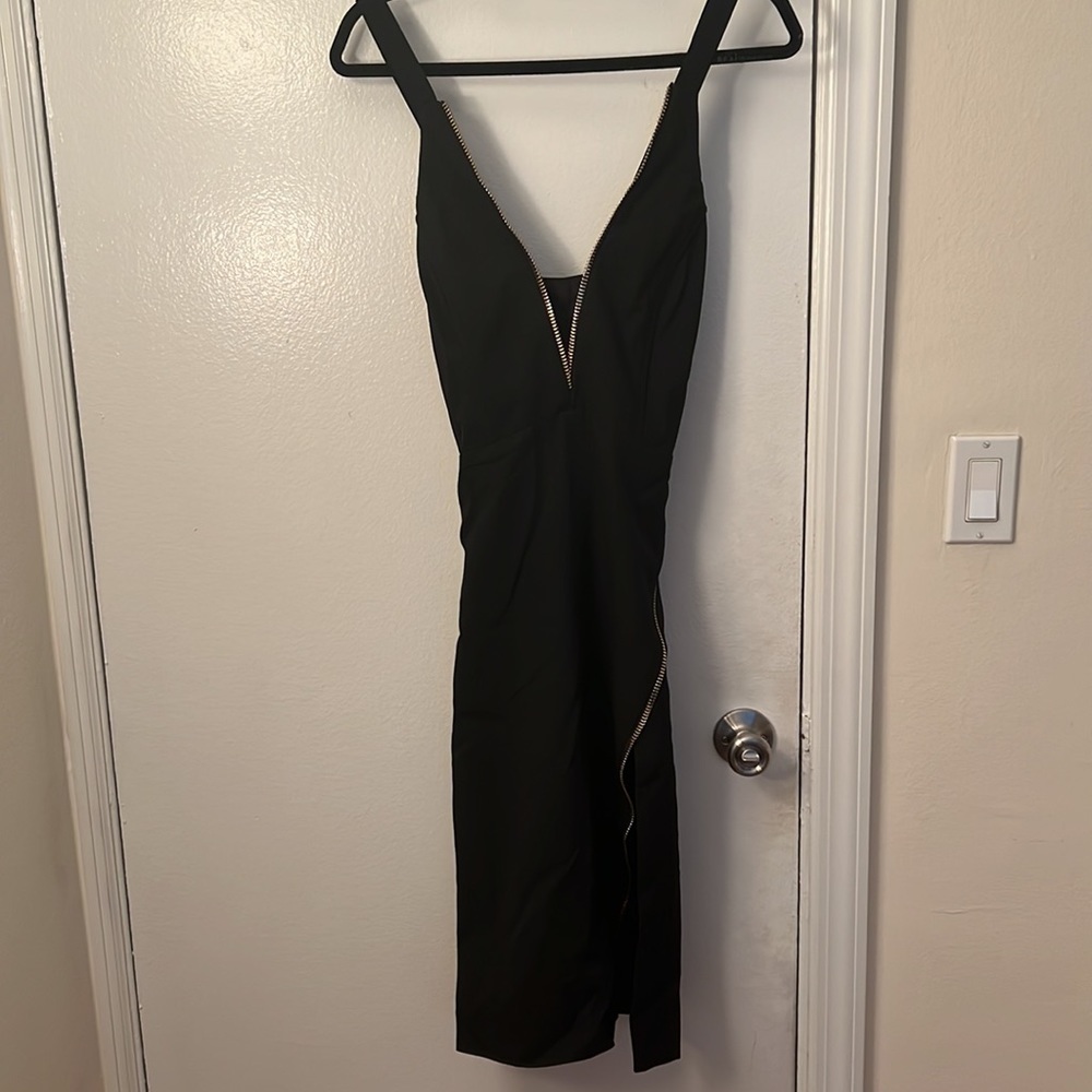 Michelle Mason Zipper Black Dress